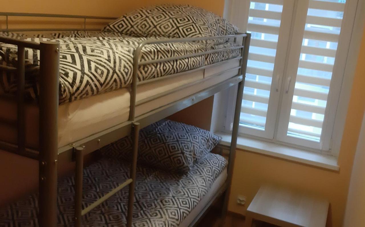 Hostel Tip Top Gdansk Bagian luar foto